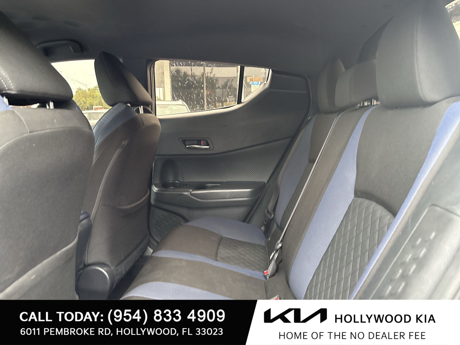 Used 2021 Toyota C-HR XLE FWD image 22