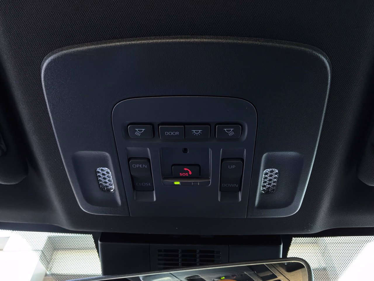 New 2026 Toyota Camry SE w/ Convenience Package FWD image 16