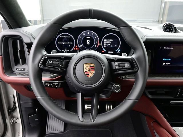 New 2026 Porsche Cayenne GTS image 8