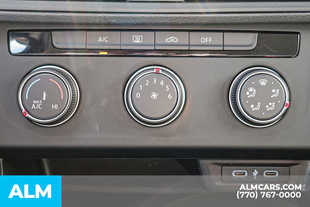 Used 2024 Volkswagen Jetta S image 40