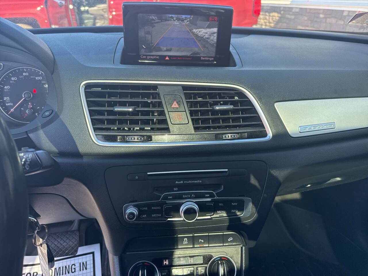 Used 2018 Audi Q3 2.0T Premium AWD/4WD image 23