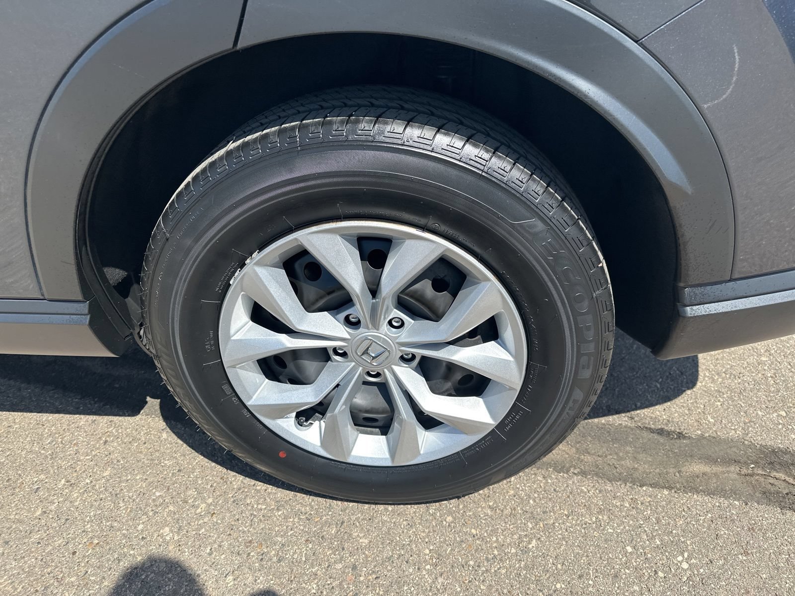 Used 2024 Honda CR-V LX image 8