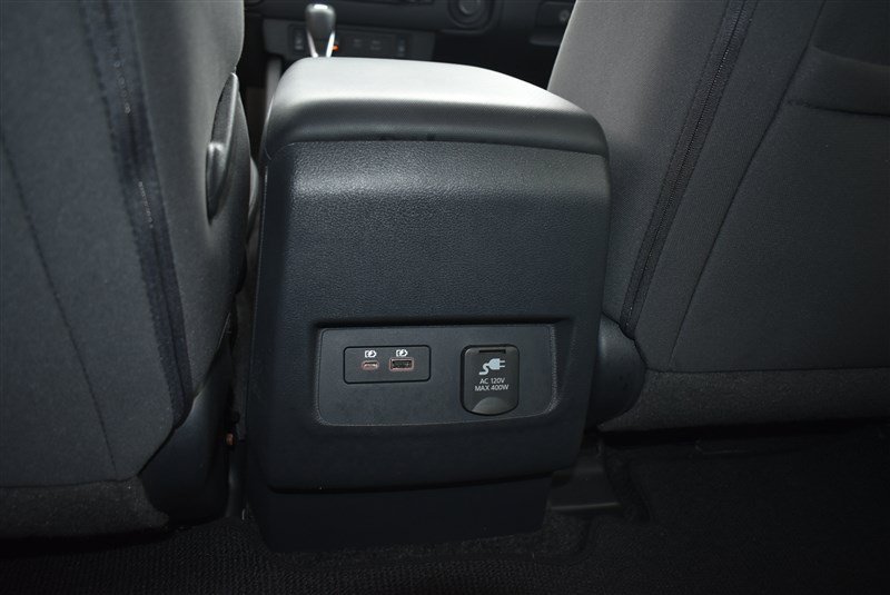Used 2023 Nissan Frontier SV w/ SV Convenience Package AWD/4WD image 23