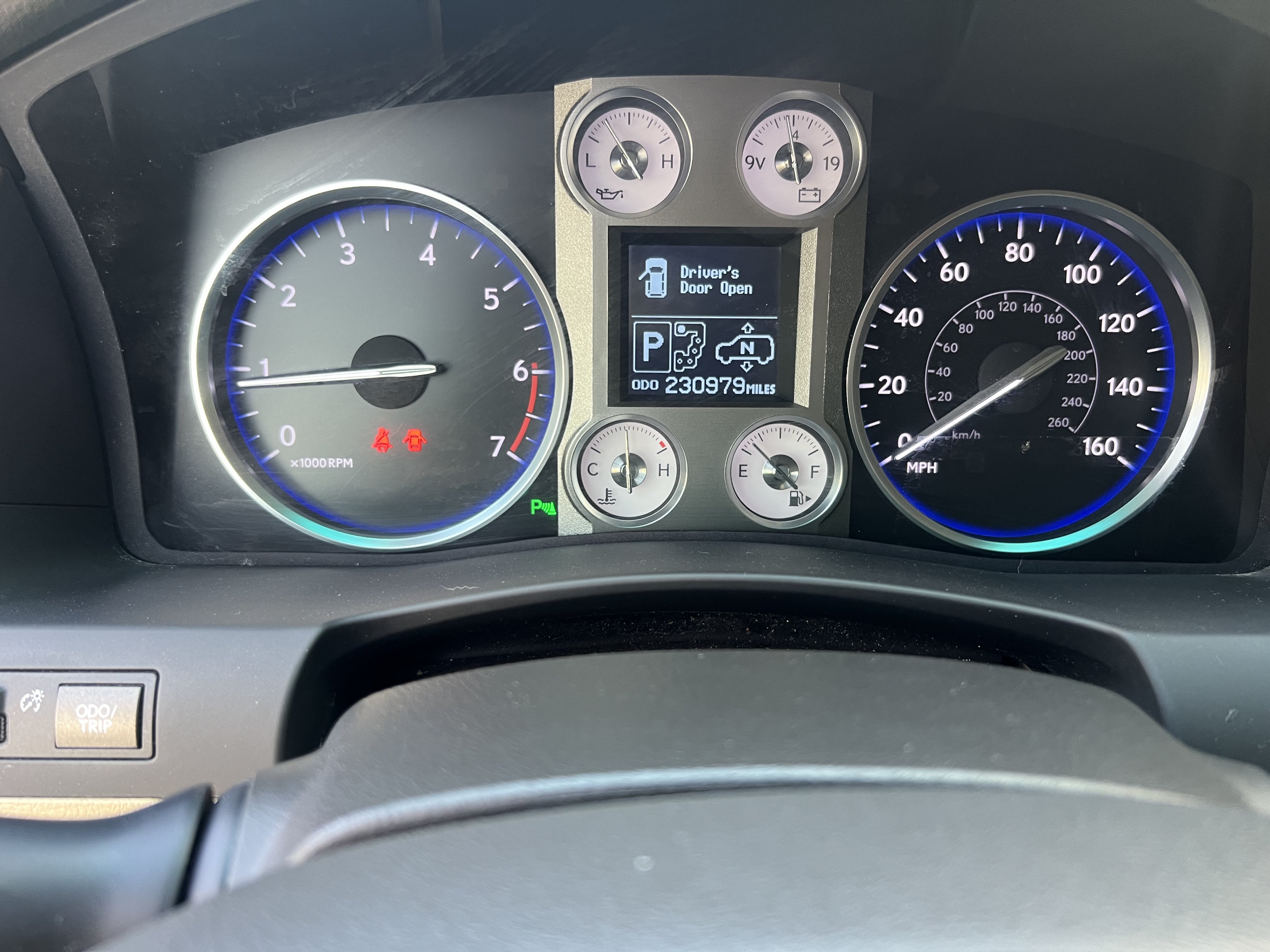 Used 2009 Lexus LX 570 4WD image 17
