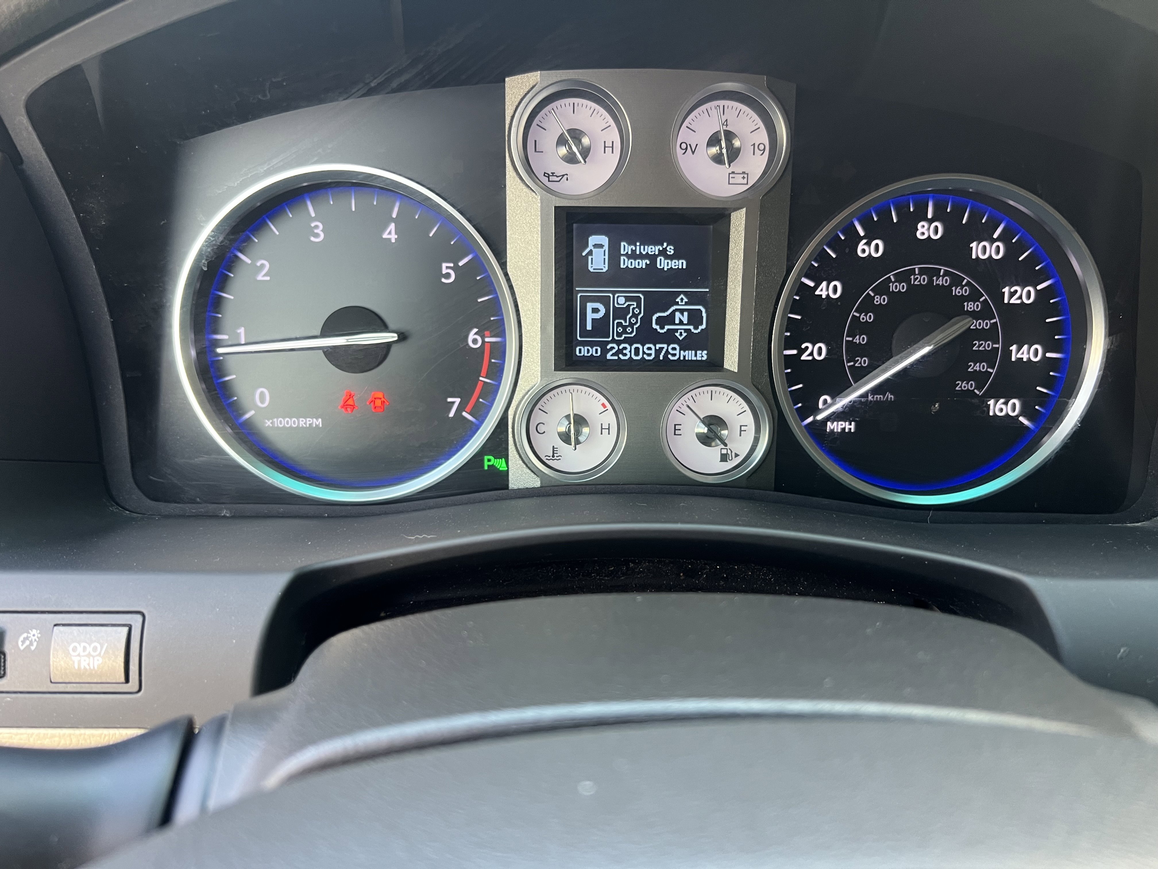 Used 2009 Lexus LX 570 4WD image 17