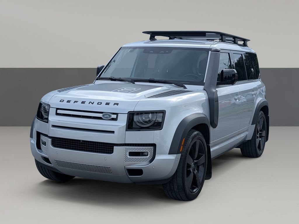 Used 2022 Land Rover Defender 110 XS Edition AWD/4WD image 6