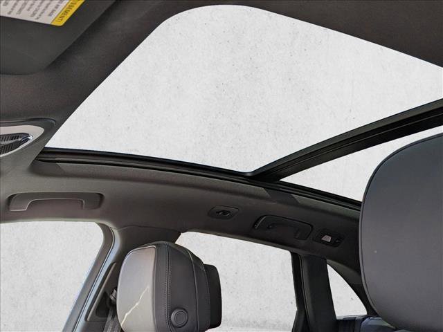 Used 2023 Porsche Macan S image 16