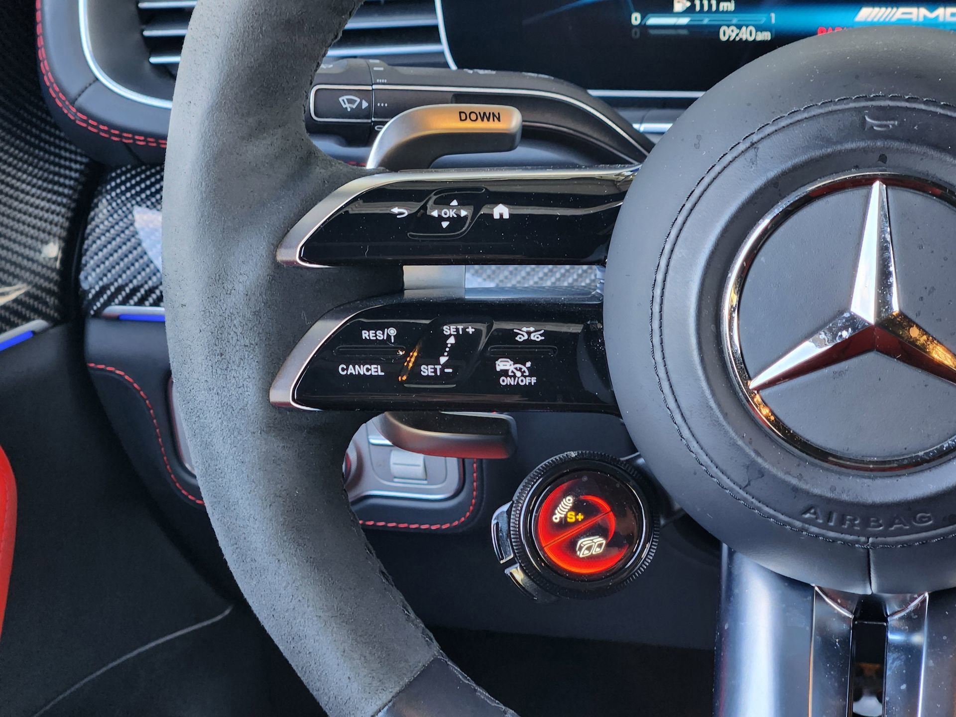 Used 2024 Mercedes-Benz GLE 53 AMG 4MATIC Coupe w/ Driver Assistance Package image 28