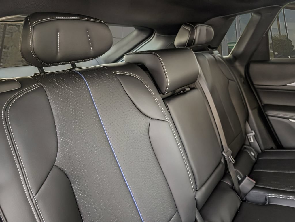 New 2026 Cadillac Lyriq Premium Sport AWD/4WD image 17