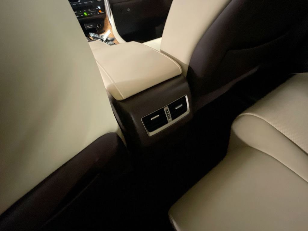 Used 2020 Lexus RX 350L FWD w/ Premium Package image 22