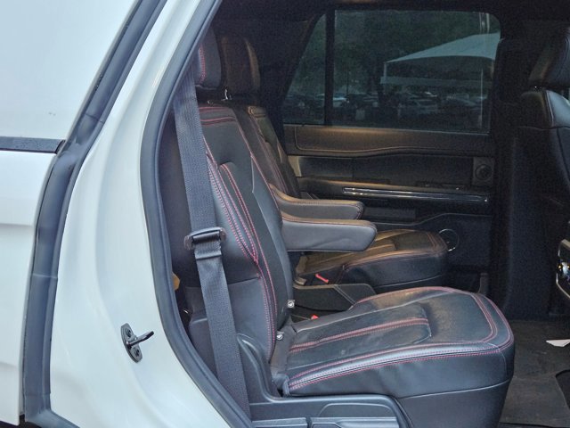Used 2023 Ford Expedition Limited RWD image 15