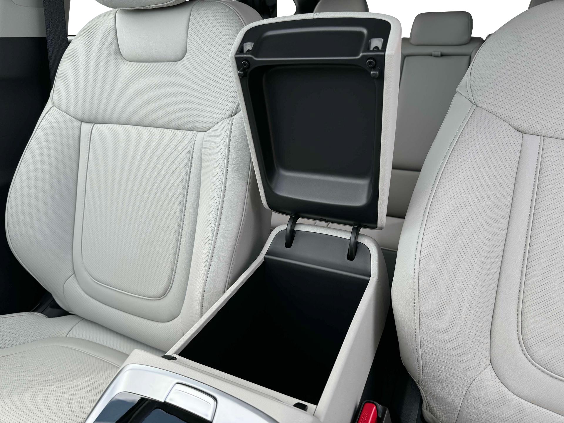 New 2025 Hyundai Tucson SEL FWD image 18