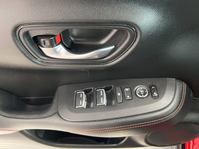 Used 2024 Honda HR-V Sport image 19