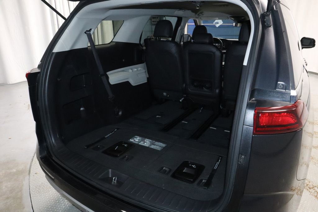 Used 2024 Kia Carnival LX FWD image 20