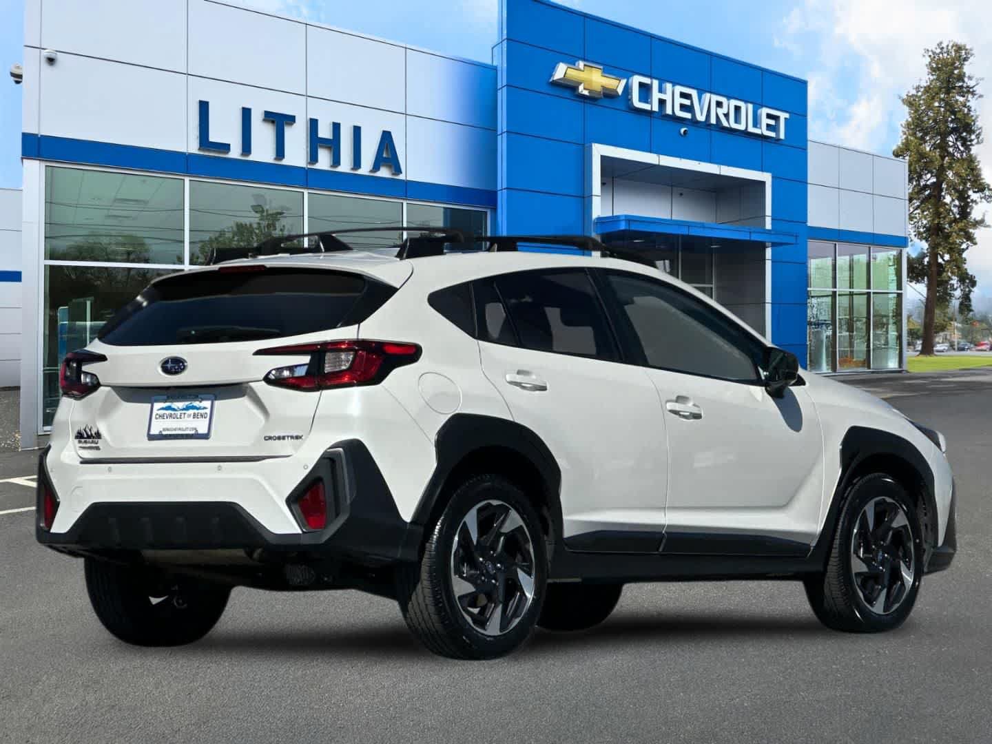 Used 2025 Subaru Crosstrek 2.5i Limited w/ Crosstrek Mirror Package AWD/4WD image 2