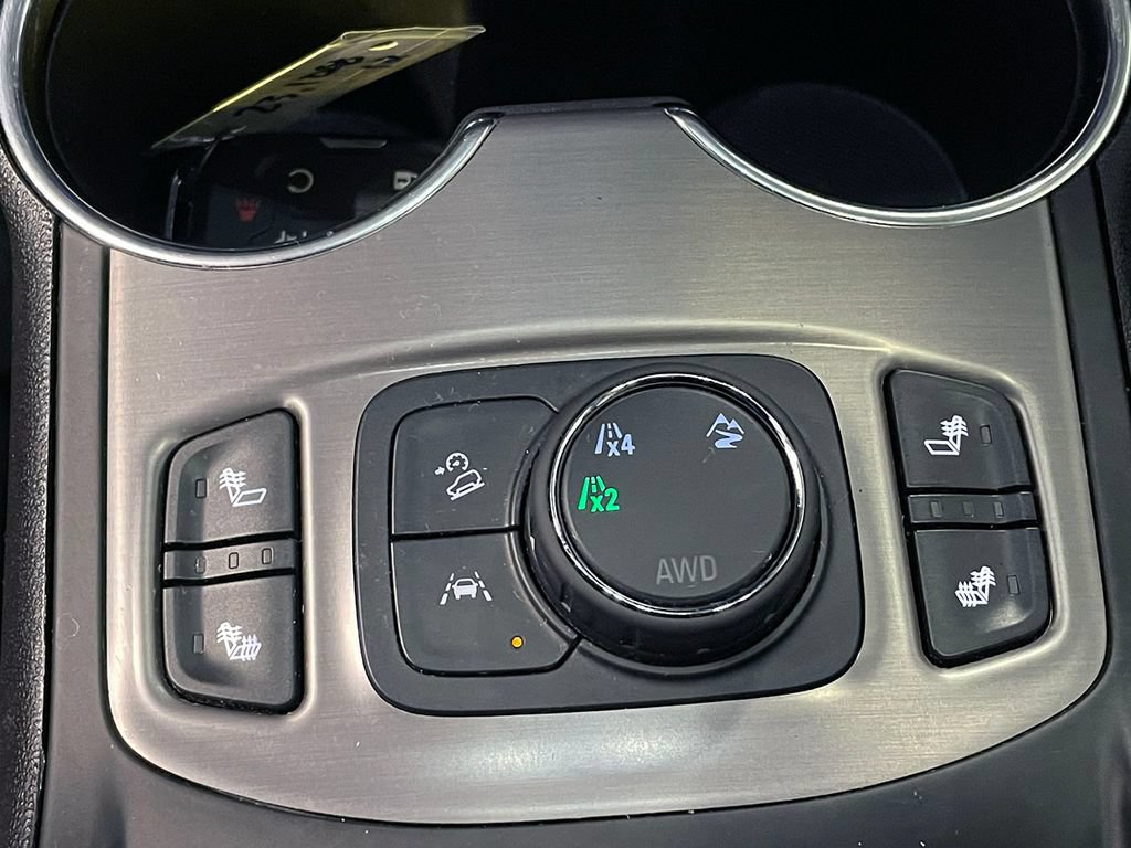 Used 2024 GMC Terrain AT4 AWD/4WD image 38