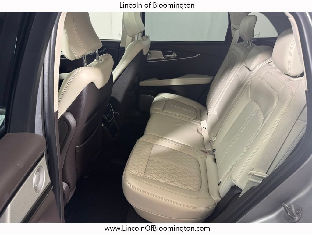 Certified 2022 Lincoln Nautilus Black Label w/ Class II Trailer Tow Package AWD/4WD image 32
