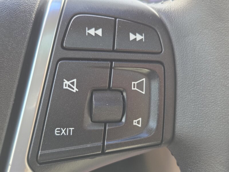 Used 2013 Volvo S60 T5 FWD image 19