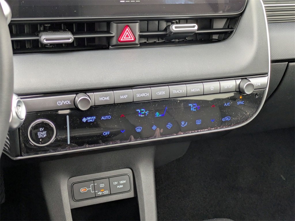 New 2026 Hyundai Ioniq 5 SEL image 23