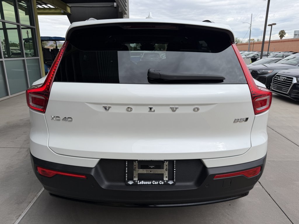 Used 2023 Volvo XC40 B5 Plus w/ Driver Assist Package AWD/4WD image 13