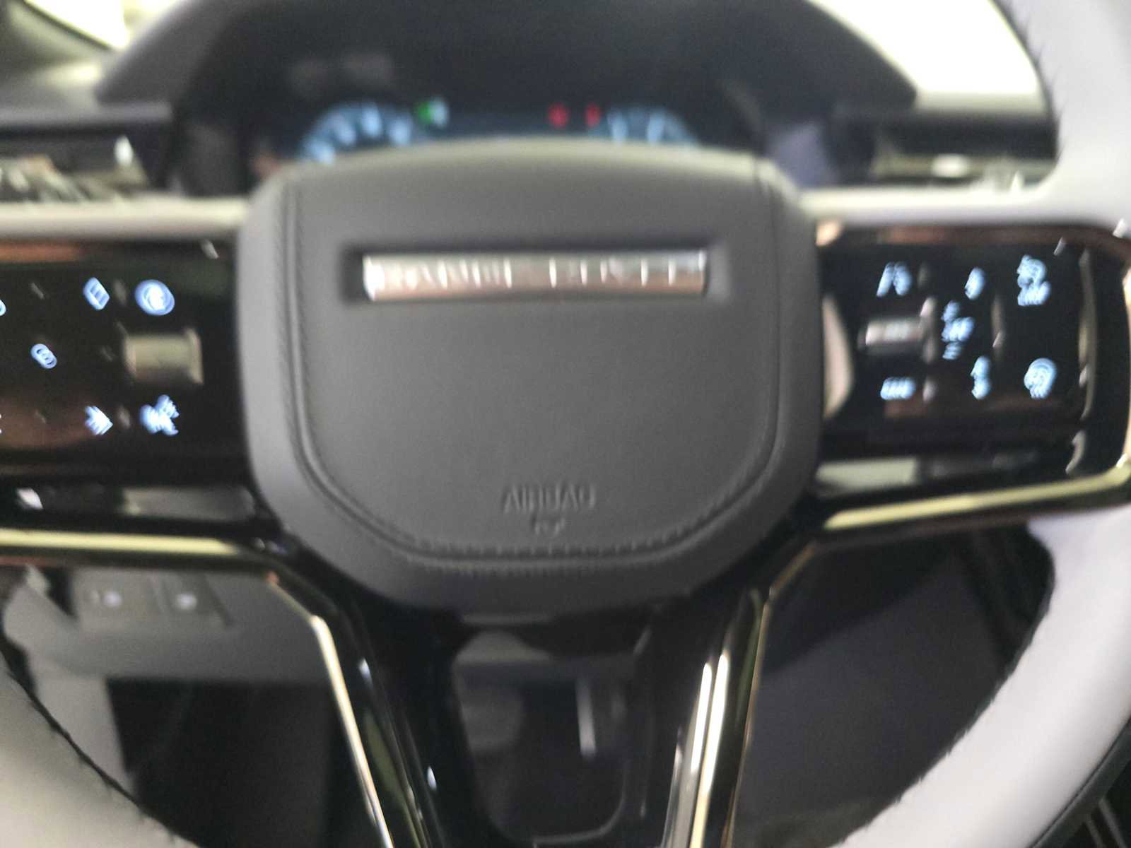 New 2026 Land Rover Range Rover Velar Dynamic SE image 25