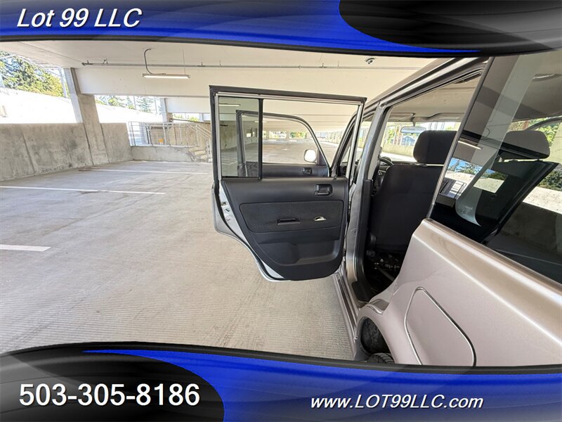 Used 2005 Scion xB FWD image 48