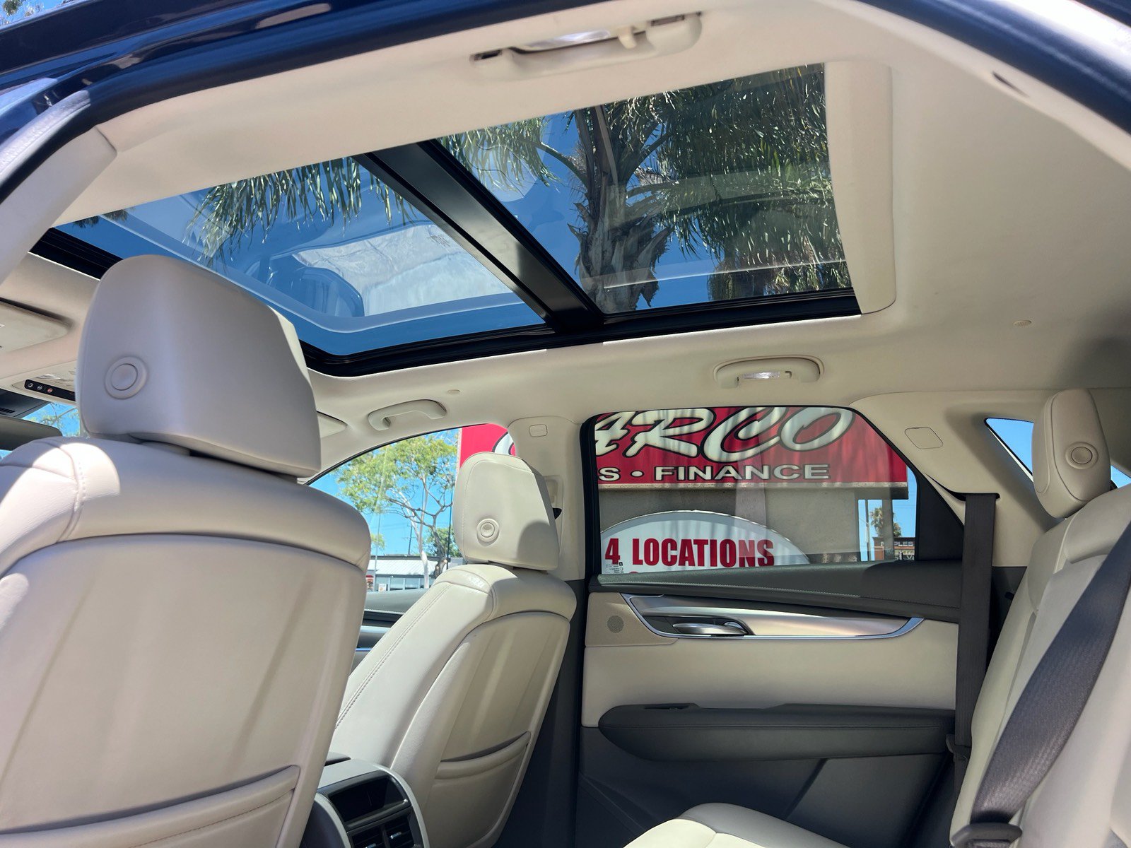 Used 2018 Cadillac XT5 Luxury w/ Driver Awareness Package AWD/4WD image 20