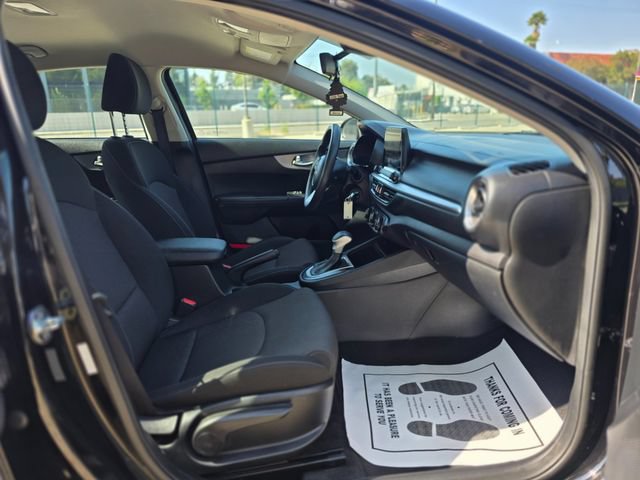 Used 2022 Kia Forte LXS FWD image 38