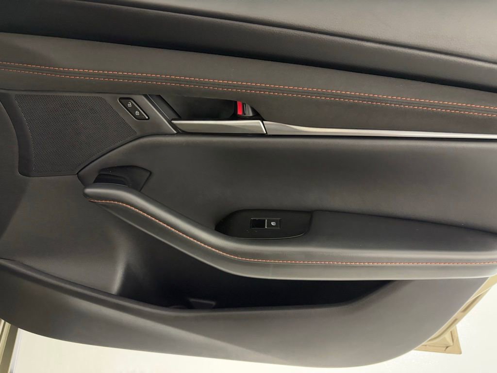 Used 2024 MAZDA MAZDA3 s image 40