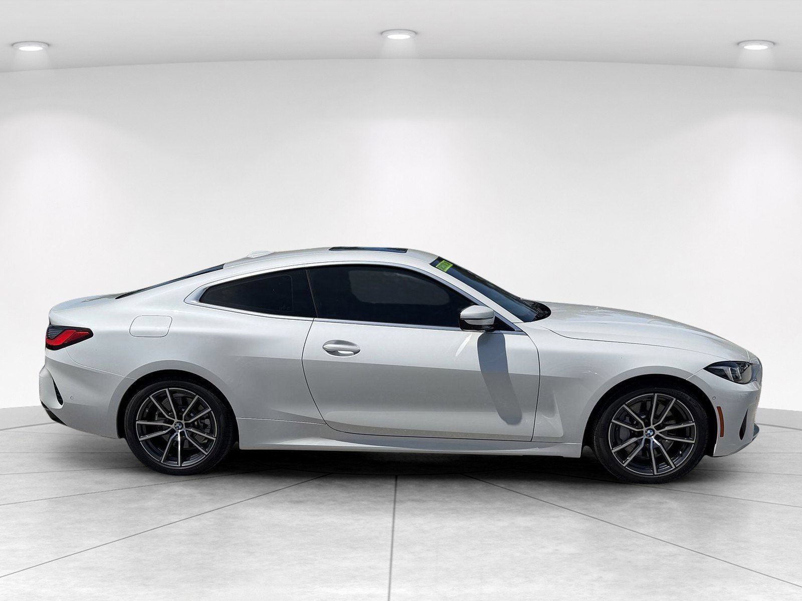 New 2026 BMW 430i Coupe w/ Premium Package RWD image 3