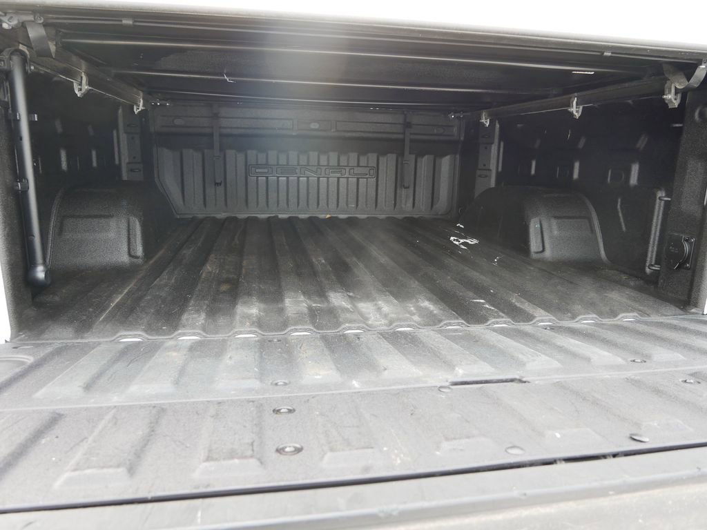 Used 2023 GMC Sierra 1500 Denali AWD/4WD image 13