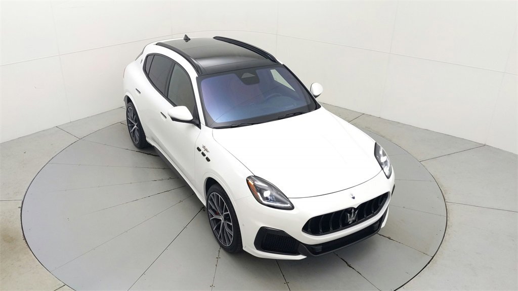 New 2024 Maserati Grecale Trofeo image 17