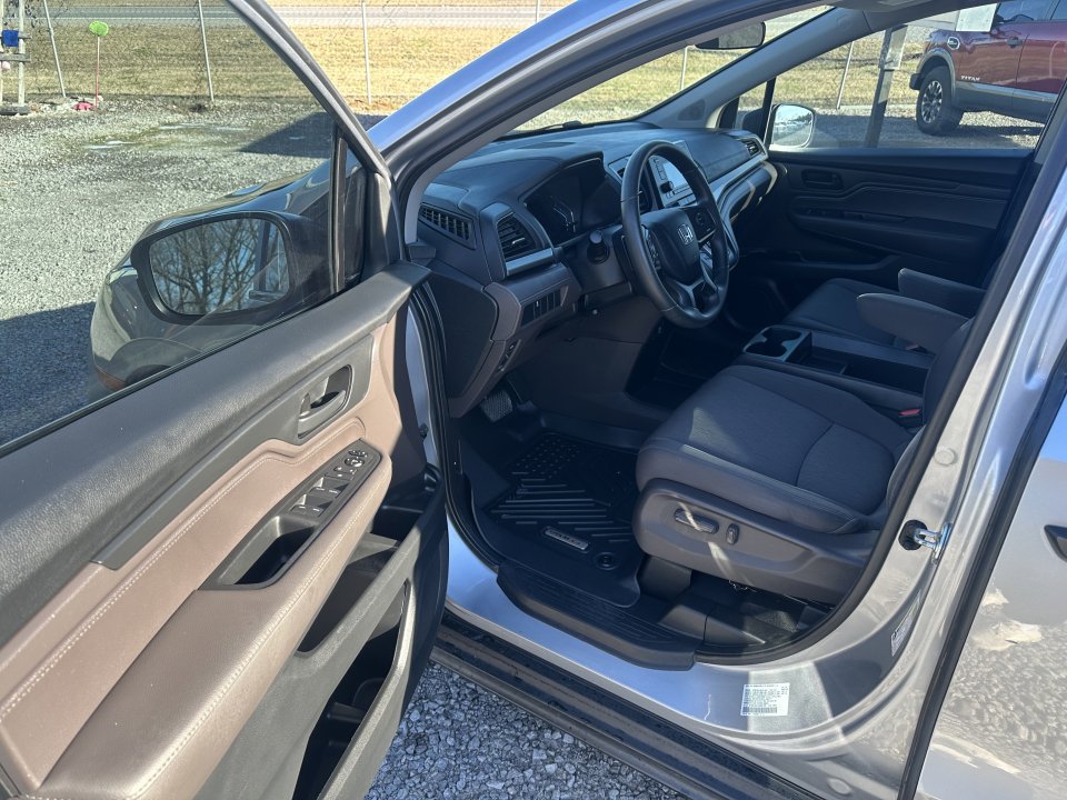 Used 2019 Honda Odyssey LX image 14
