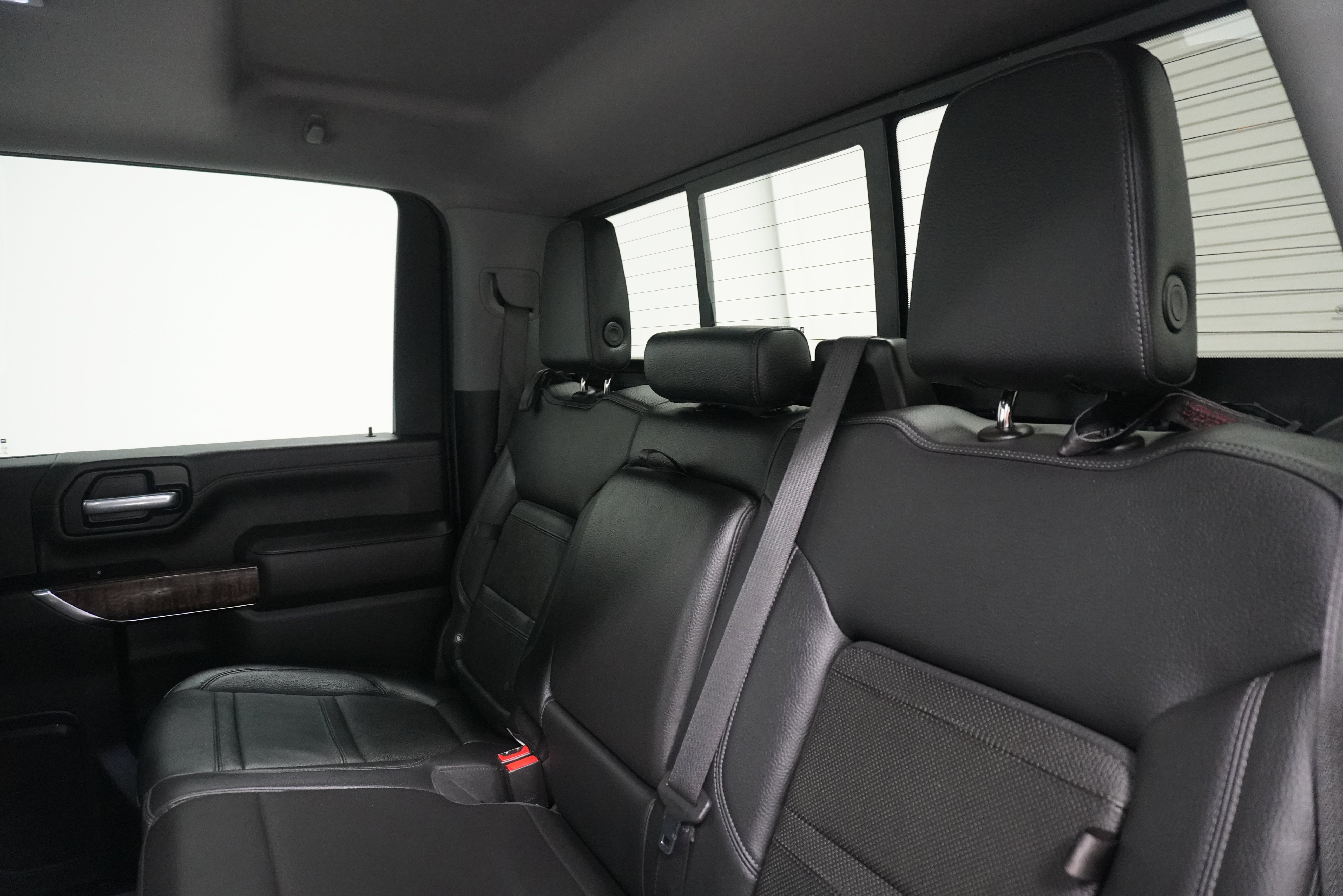 Used 2020 GMC Sierra 2500 Denali w/ Denali Ultimate Package AWD/4WD image 10