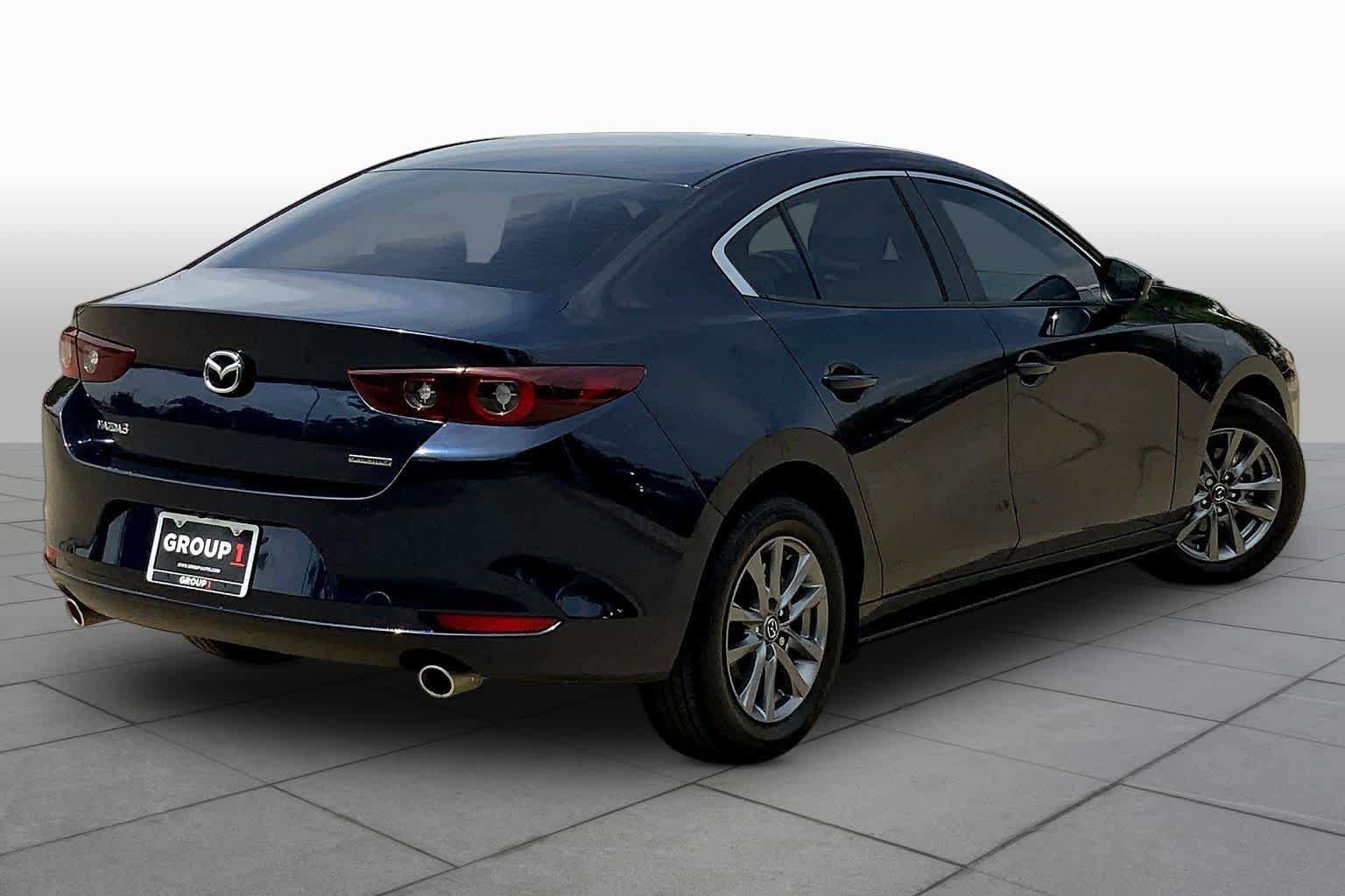 Used 2025 MAZDA MAZDA3 s image 13