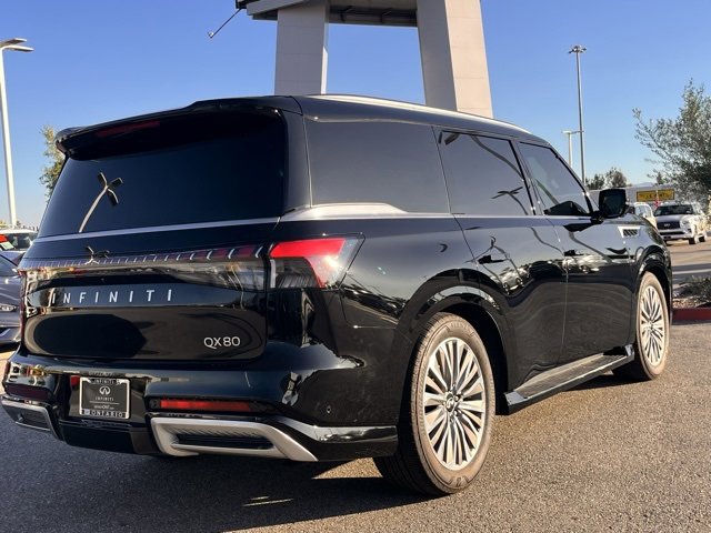 Certified 2025 INFINITI QX80 Luxe image 5
