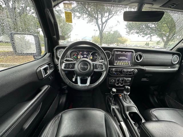 Used 2022 Jeep Wrangler Unlimited Sahara w/ Cold Weather Group image 18