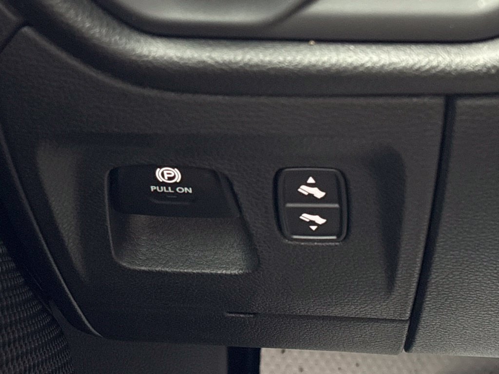Used 2023 RAM 1500 Big Horn RWD image 35