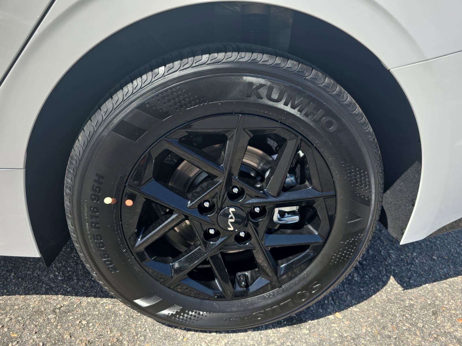 New 2026 Kia K5 LXS FWD image 33
