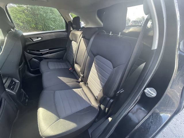 Used 2018 Ford Edge SE AWD/4WD image 23