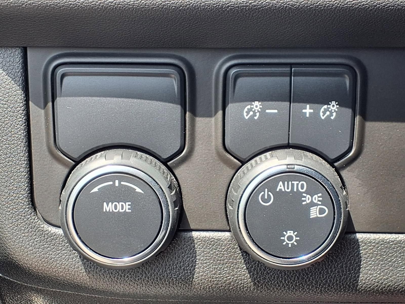 Used 2024 Chevrolet Tahoe LT w/ Luxury Package image 11