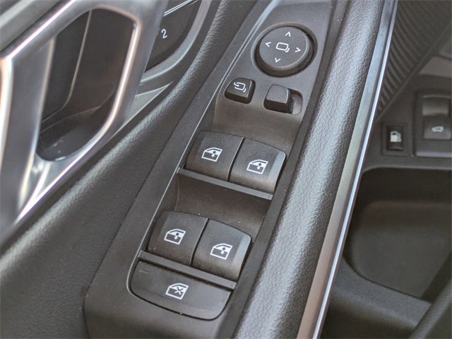 Used 2024 BMW 330e xDrive image 23