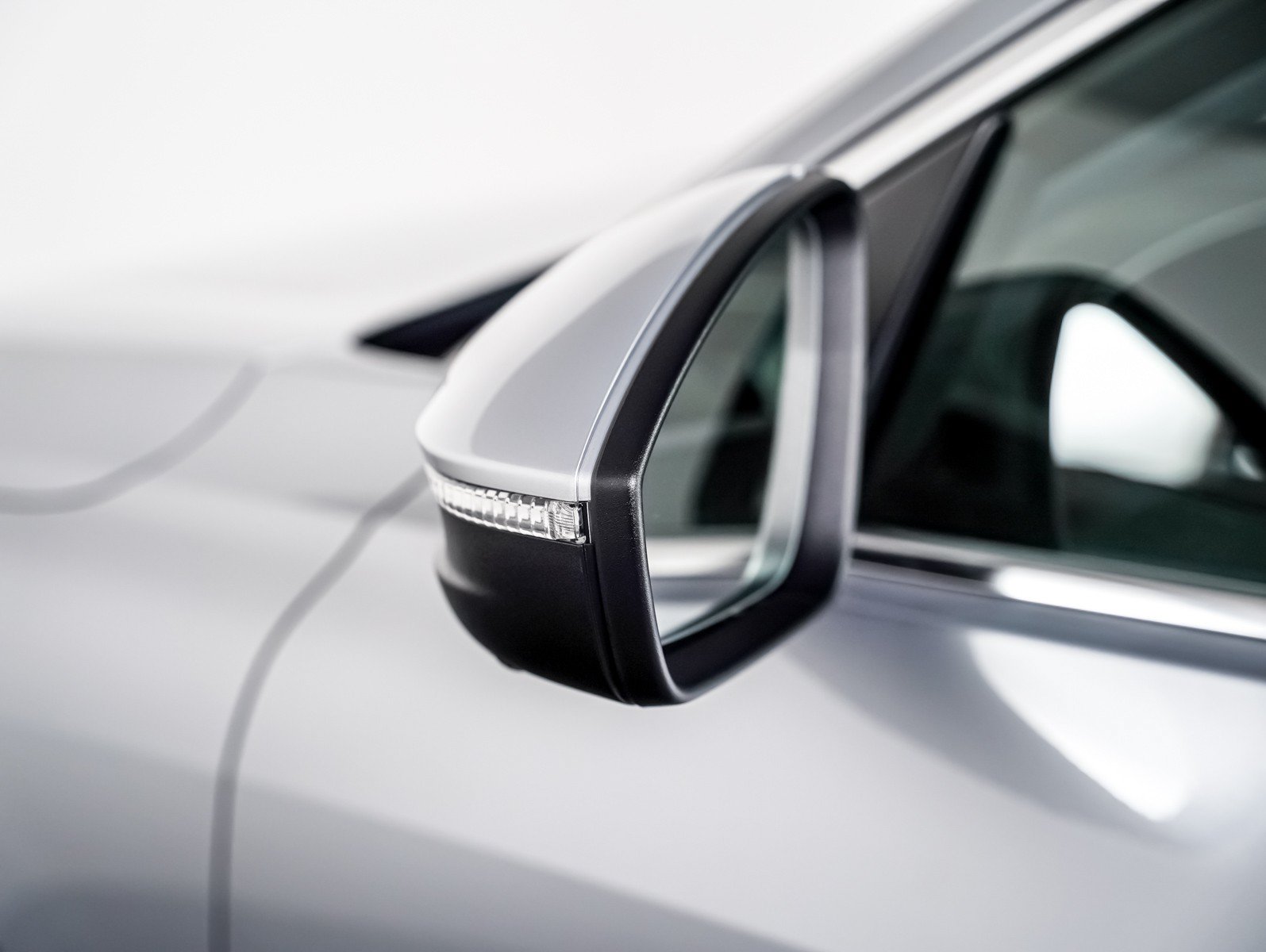 Certified 2025 Audi Q5 Premium w/ Premium Plus AWD/4WD image 26