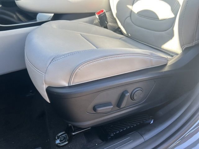 New 2026 Hyundai Tucson Limited image 11