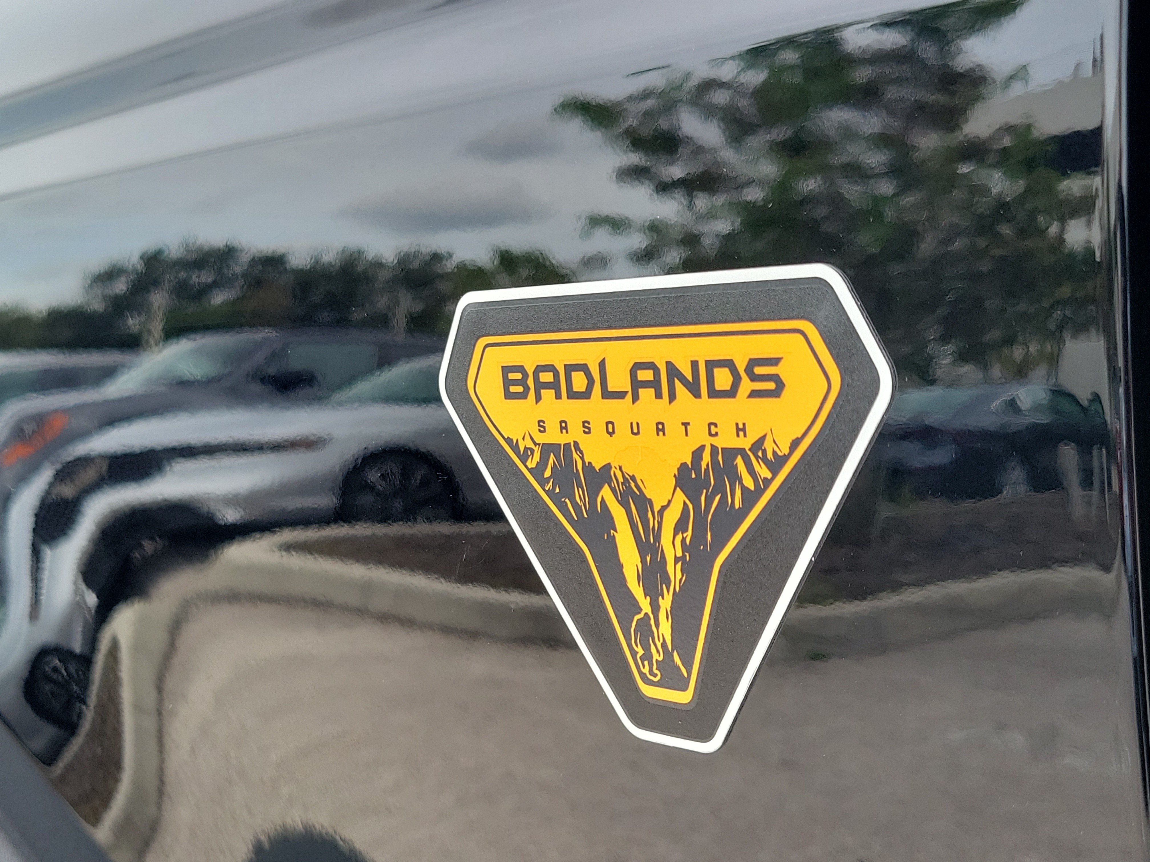 Used 2022 Ford Bronco Badlands AWD/4WD image 11