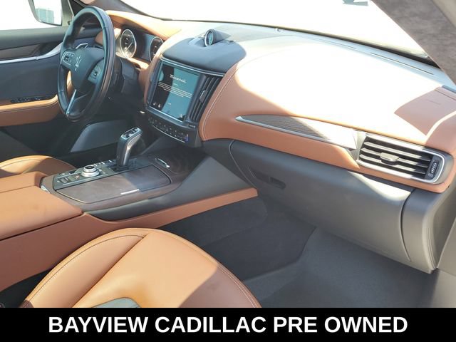 Used 2022 Maserati Levante GT AWD/4WD image 25
