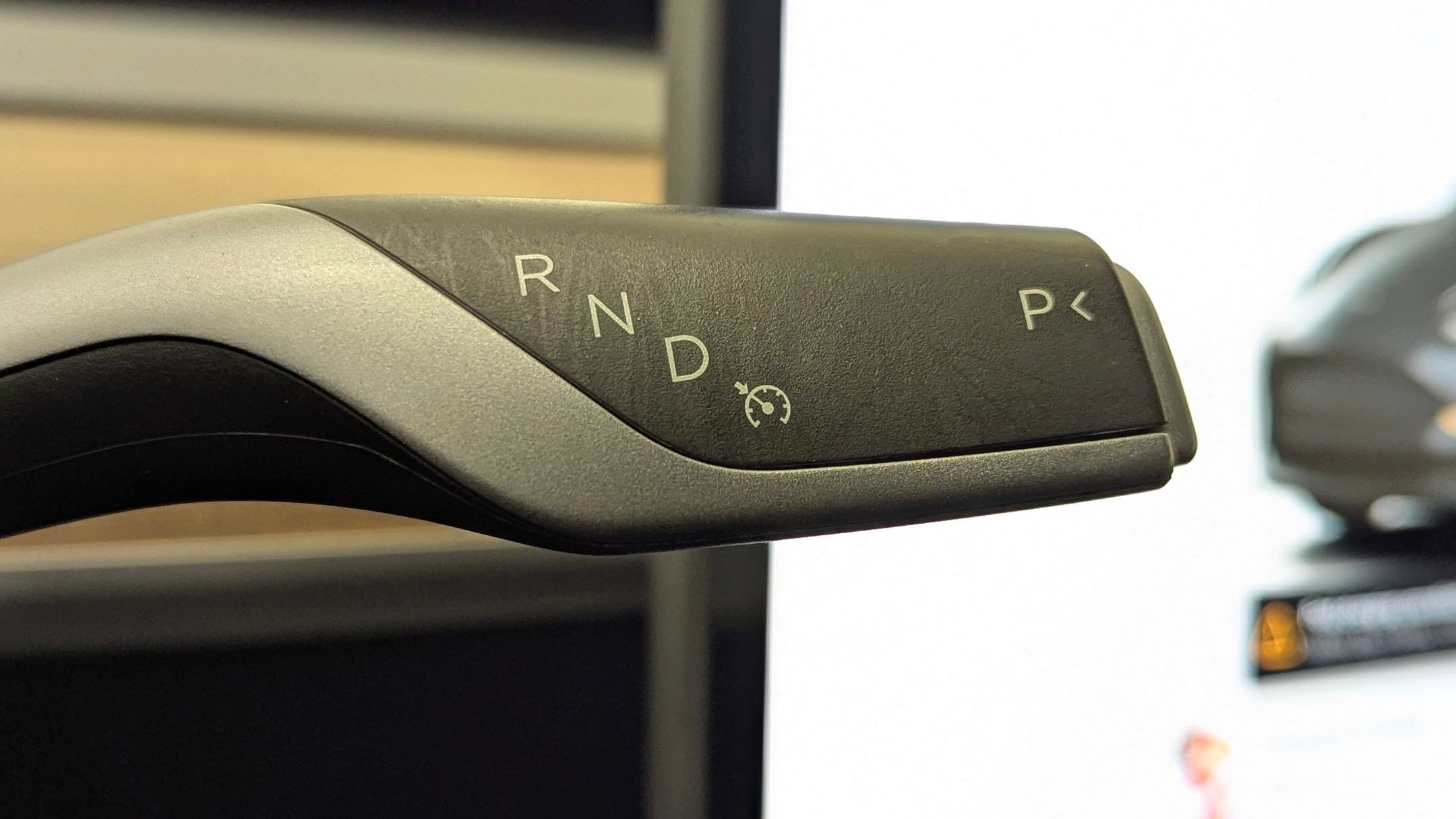 Used 2023 Tesla Model 3 Standard Range image 18