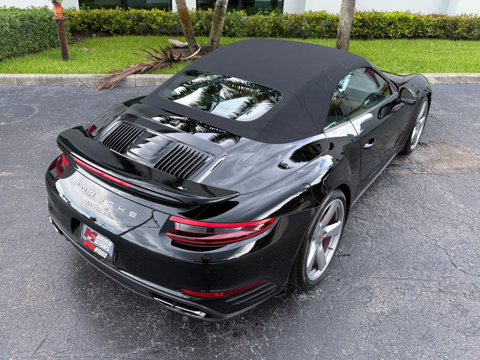 Used 2019 Porsche 911 4 Cabriolet AWD/4WD image 22