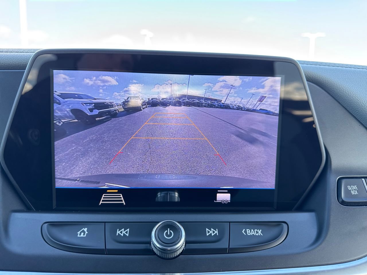 Used 2020 Chevrolet Blazer LT image 20