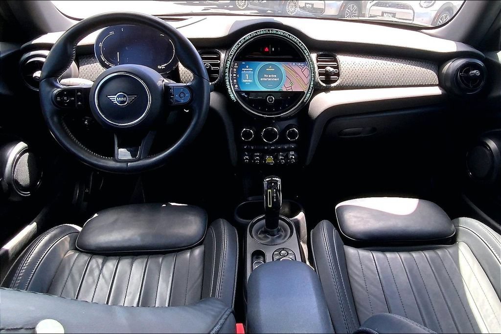 Used 2022 MINI Cooper SE FWD image 14